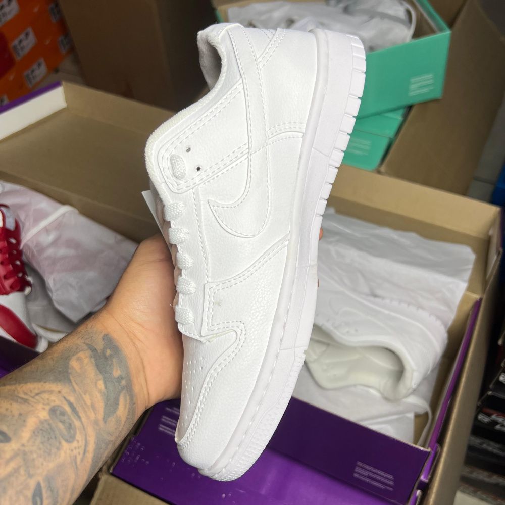 Dunk SB (Linha Premium) - Branco